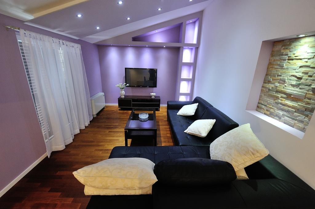 Apartments Villa White House Omiš Quarto foto